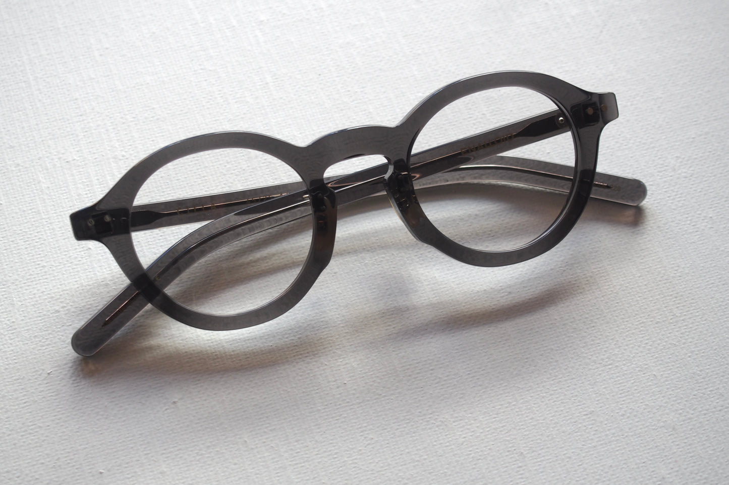 ENALLOID CILLA  c228 Gray Clear