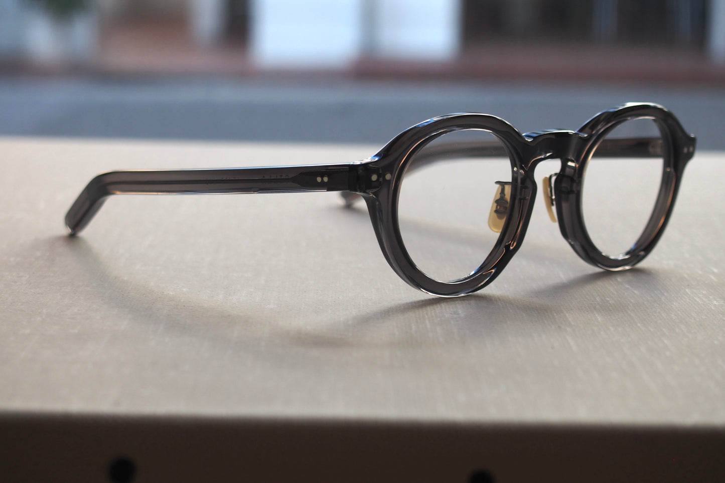 ENALLOID CILLA  c228 Gray Clear