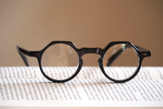 Lesca Lunetier　YOGA COL CLEAR BLACK