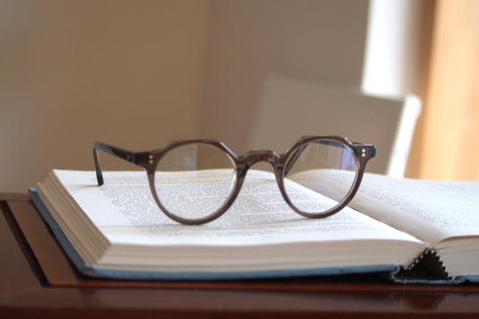 Lesca Lunetier　HERI COL CLEAR GREY