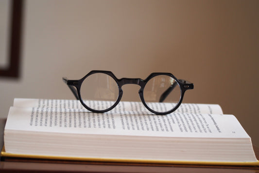 Lesca Lunetier　YOGA COL CLEAR BLACK