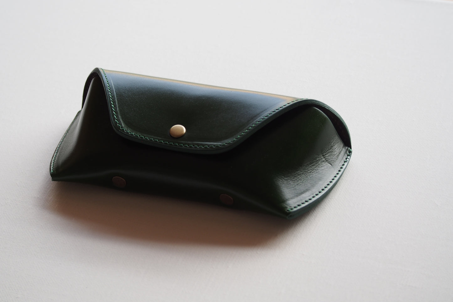 OIL LEATHER EYEWEAR CASE /  Green & Dark Brown
