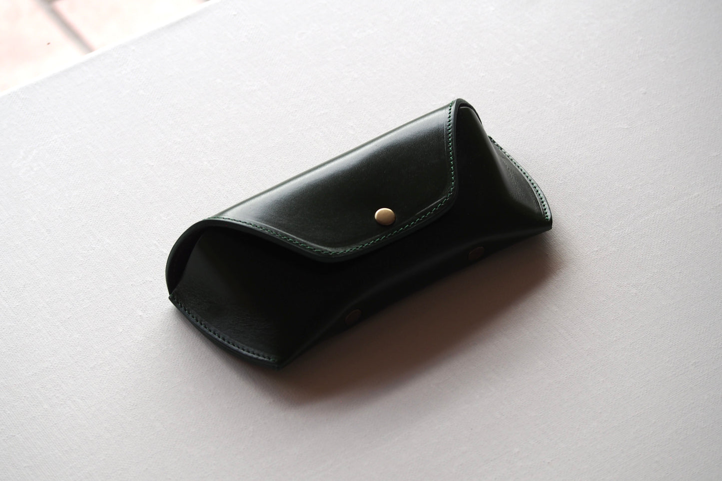 OIL LEATHER EYEWEAR CASE /  Green & Dark Brown