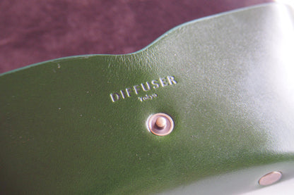 OIL LEATHER EYEWEAR CASE /  Green & Dark Brown