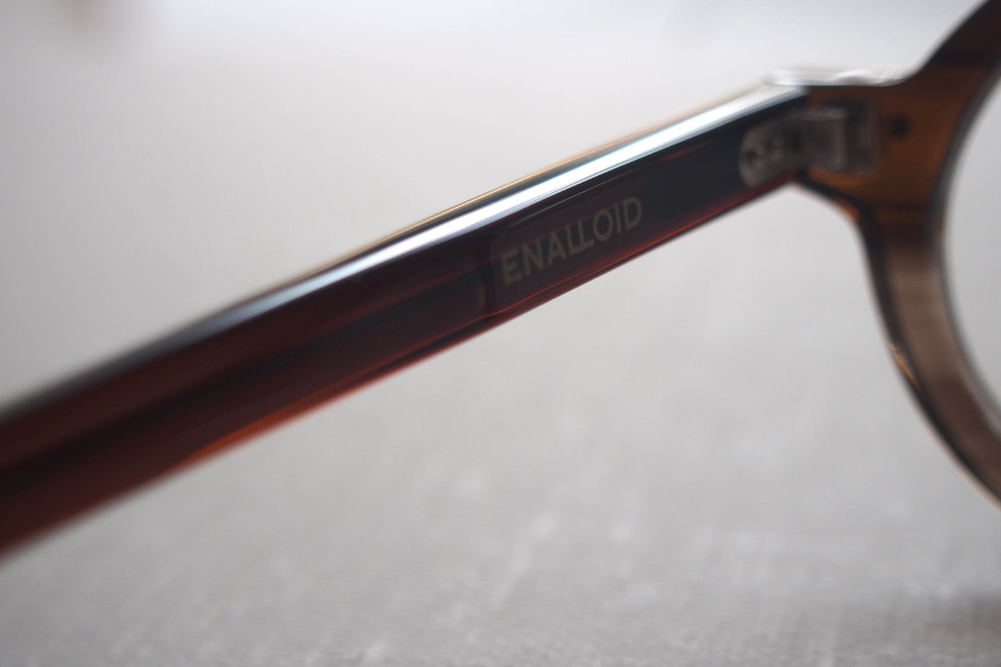 ENALLOID FITZ-2 c202 Brown Gradient