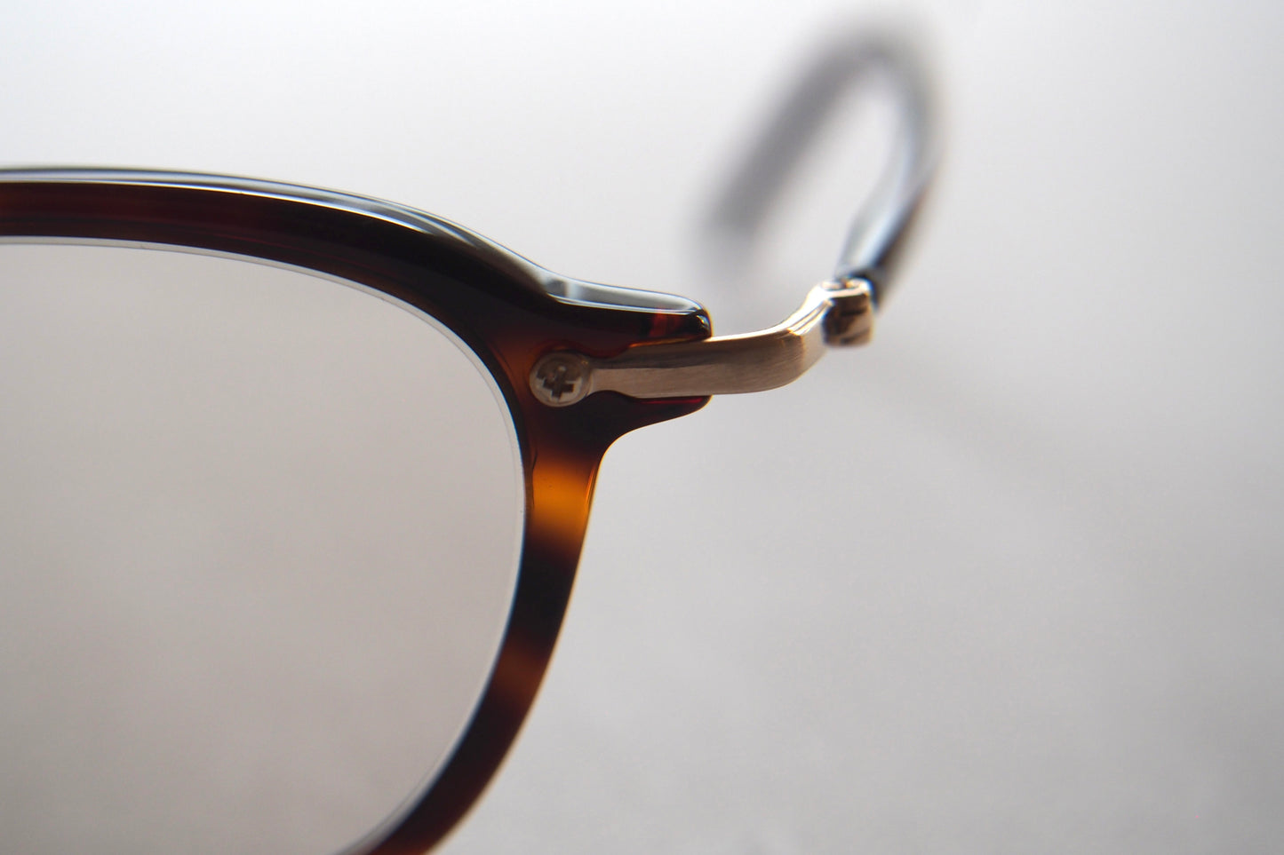 acekearny wilbur II  / light　brown Lens