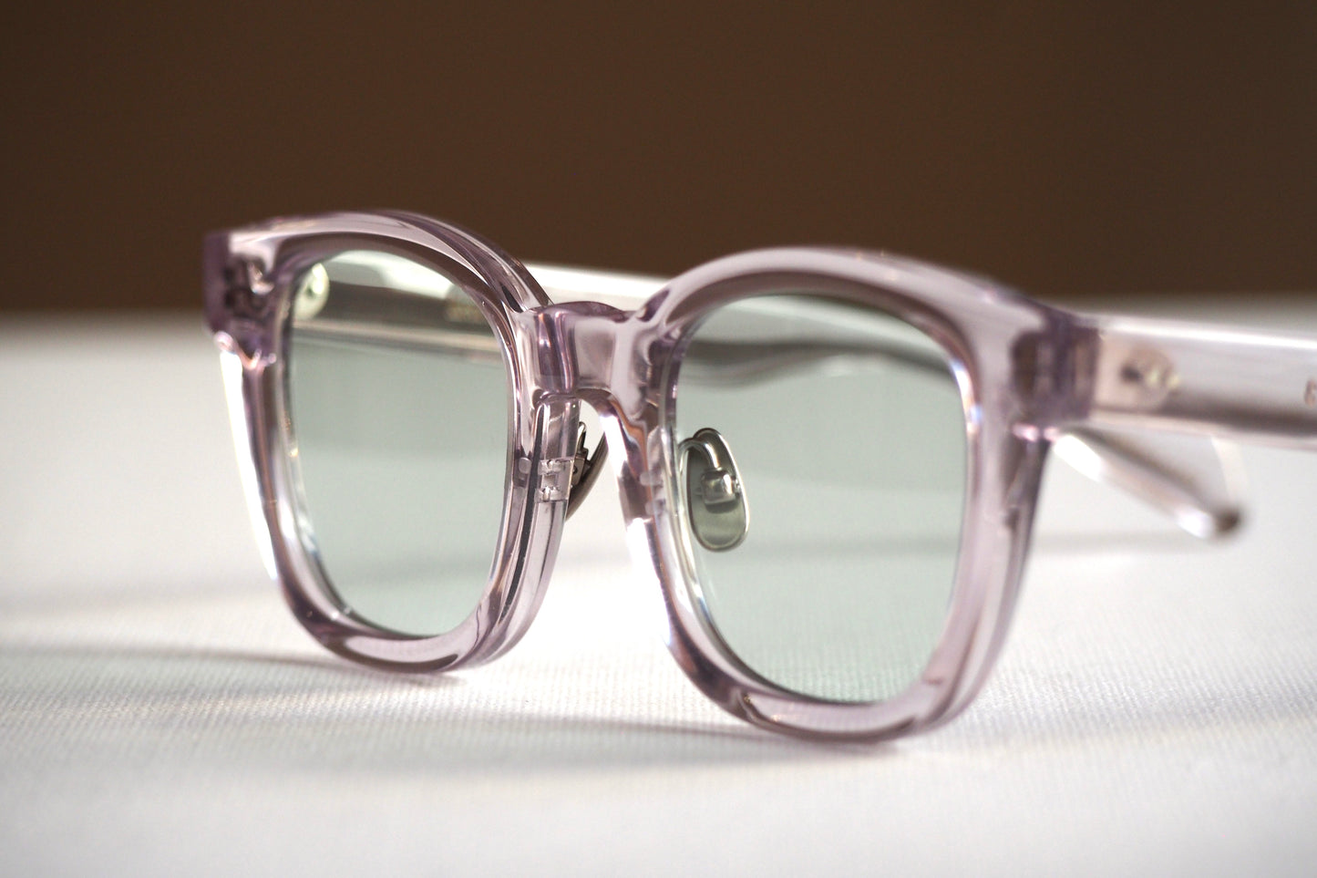 Kearny konide 3  / clear . green lens