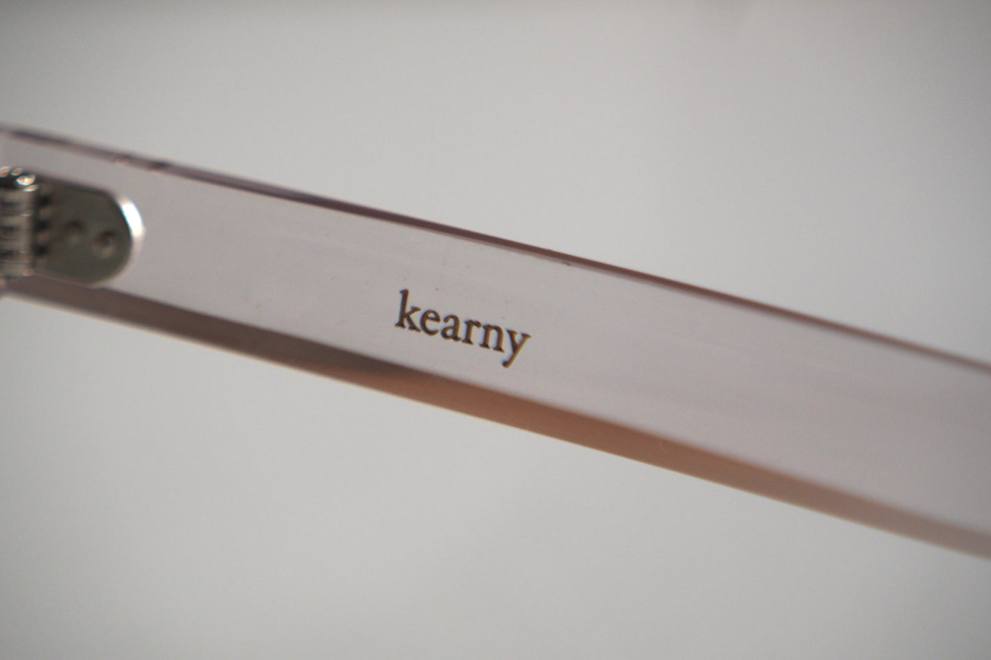 Kearny konide 3  / clear . green lens
