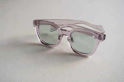Kearny konide 3  / clear . green lens