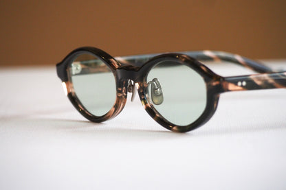 Kearny konide 1  / mix brown green clear . green lens