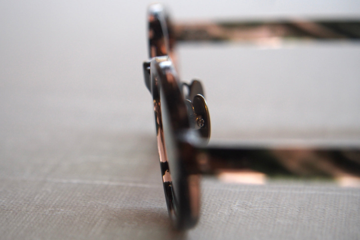 Kearny konide 1  / mix brown green clear . green lens